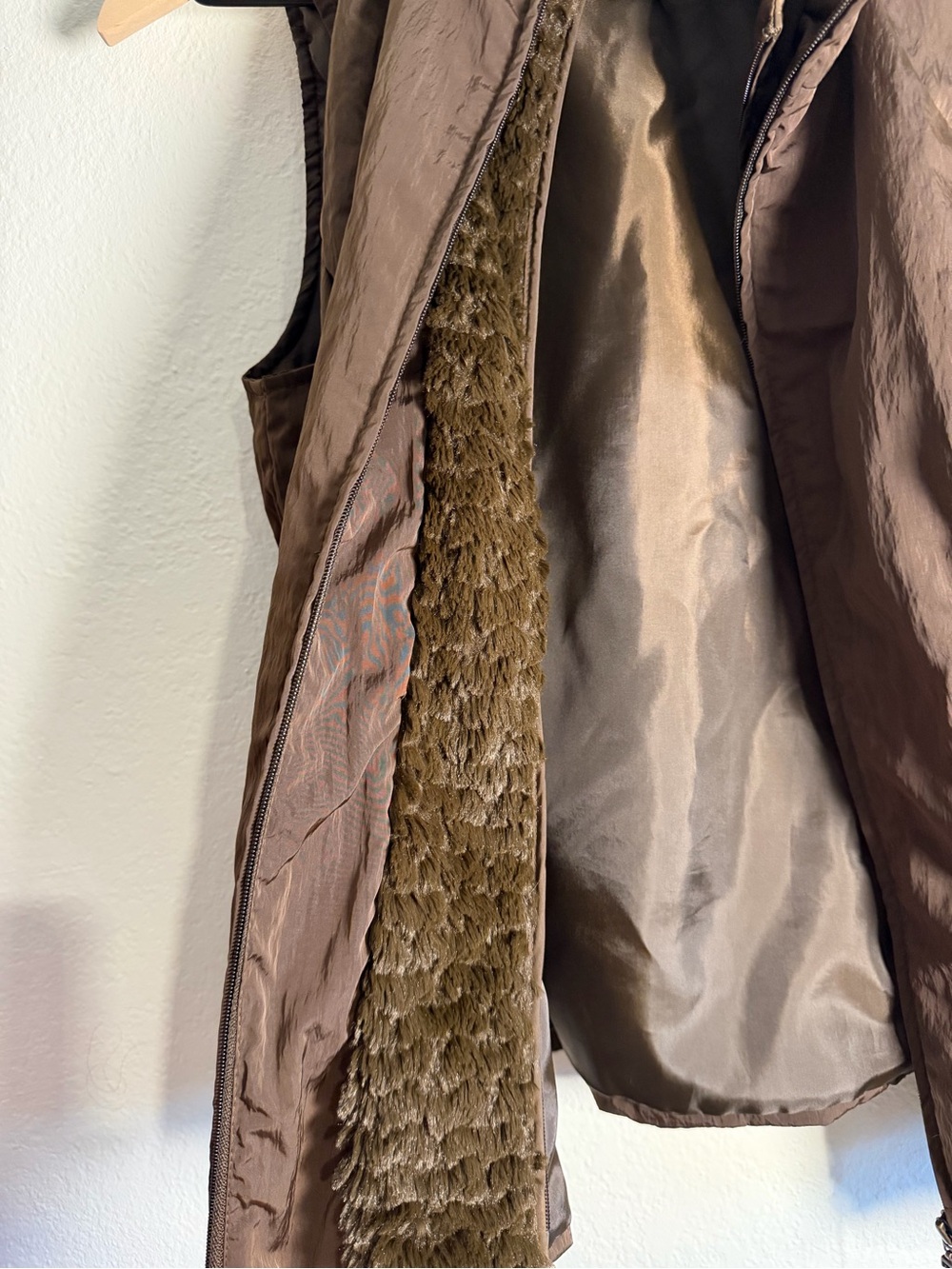 Charter Club Petite Brown Faux Fur Lined Puffer Vest P/M - Picture 4 of 4